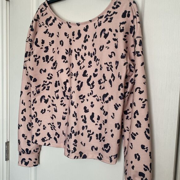 Cupshe two way pullover top. Wear it several ways and off the shoulder look Sz M - Picture 7 of 16